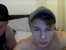Regarder twinkymuscle's Cam Show @ Chaturbate 05/04/2017
