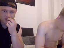Regarder twinkymuscle's Cam Show @ Chaturbate 22/05/2017